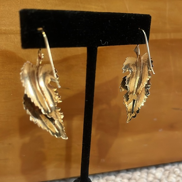 Earrings - Picture 4 of 5